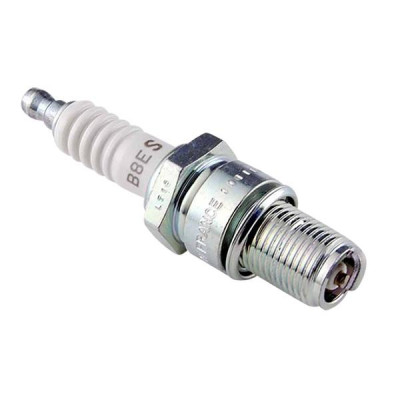 Bougie NGK B8ES Standard pour moteurs à refroidissement liquide