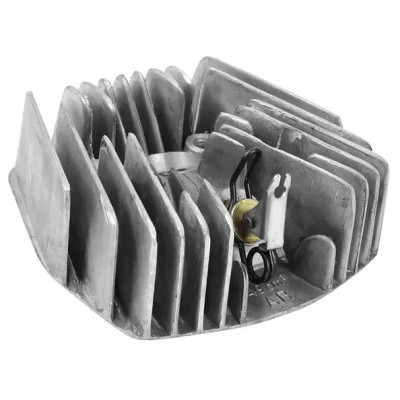 Culasse adaptable polygonale avec décompresseur pour Peugeot 50 103 TSE