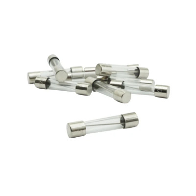 Fusible rond en verre adaptable 20A 6,3x30mm (sachet de 10) pour Scooter, Mécaboite, Mobylette, Maxi Scooter, Moto, Quad