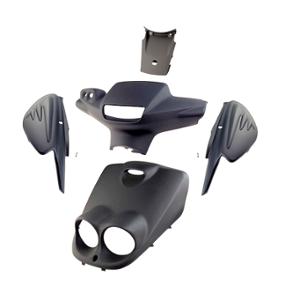Kit carrosserie Tun'r noir mat (5 pièces) pour scooter rocket / next