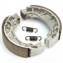 Mâchoires de frein arrière adaptable diamètre 100 x 20 pour scooter Piaggio Typhoon, NRG, Sfera 1998-2005 (OEM : 2691855)