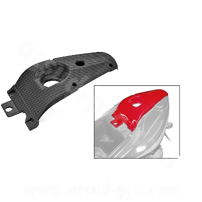 Dosseret de siège adaptable imitation carbone pour scooter 50 Nitro (1997-2012) / 50 Aerox (1997-2012)