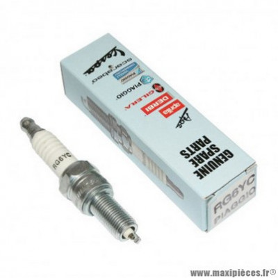 Bougie Piaggio RG6YC - 438073 - Commun à la gamme maxiscooter