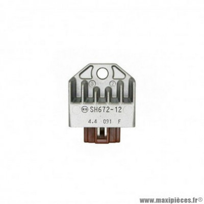 Régulateur Piaggio AP8224296 pour scooter Aprilia 50 Scarabeo Di-Tech 2001-2004, SR Di-Tech 2000-2007