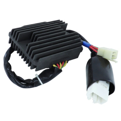 Régulateur de tension adaptable 12V - triphasé R.O. 31600MCZD11 pour Honda 900 CB F Hornet 2004 à 2009