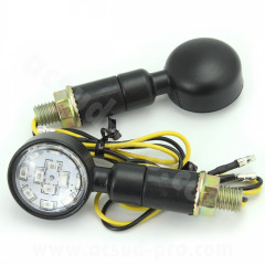 Clignotants adaptable à LEDs noirs - Référence OPM Balboa (la paire)