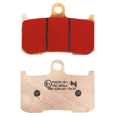 Plaquettes de frein NEWFREN AV pour Kawasaki 800 Z 2013-2016, 900 Z 2017+, Suzuki 750 GSX-S 2007+, Triumph 675 Street Triple R 2009-2018 (FD0351SP)