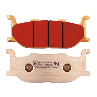 Plaquettes de frein NEWFREN AV 500 TMAX 2001-2003, 900 XJ S DIVERSION 1995-2003, 1300 STRYKER après 2011, 950 XV BOLT après 2014 (FD0183TS)