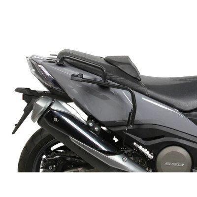 Fixation side case SHAD 3P SYSTEM pour Kymco 550 AK 2017+ (Référence : K0AK57IF)