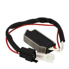 Régulateur de tension adaptable pour moto YAMAHA
