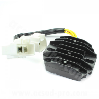 Régulateur de tension adaptable 125 Vespa LX 2010-2015, 125 Fly 2013-2017, 150 Vespa LX 2011-2013, 150 Vespa GTS 2014-2015 (R.O. 58204R)