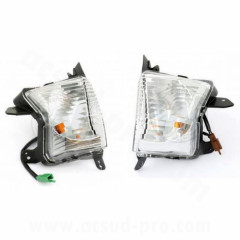 Paire de clignotant adaptable Homologué CE pour Maxi Scooter YAMAHA N-MAX 125 cc, MBK SKYCRUISER 125 cc, YAMAHA X-MAX 125 cc, X-MAX 250 cc